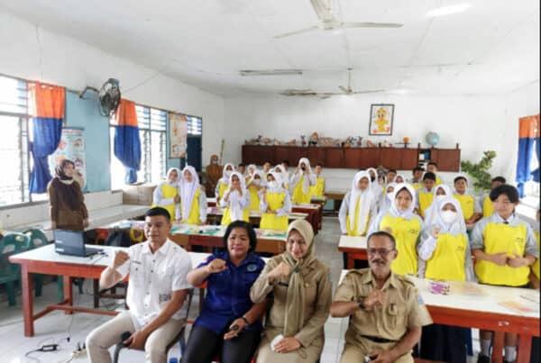 Kepala BNN Kota Binjai Menjadi Narasumber di Kegiatan Fasilitasi Pencegahan dan Penanggulangan Narkoba Bagi Anak Sekolah di Sekolah SMP Negeri 6 Kota Binjai.