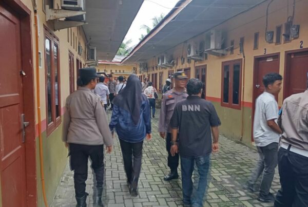 BNN Kota Binjai Menghadiri GKN ( Grebek Sarang Narkotika )