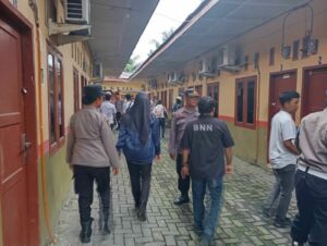 BNN Kota Binjai Menghadiri GKN ( Grebek Sarang Narkotika )